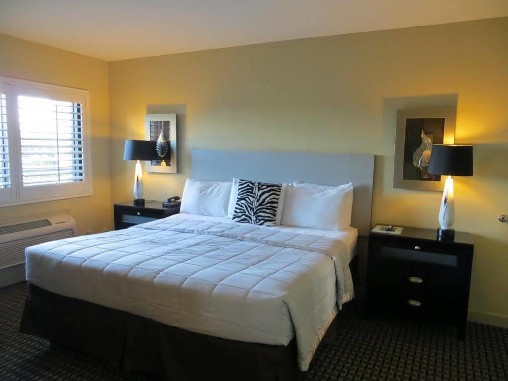 Sole Inn And Suites Pensacola Eksteriør bilde